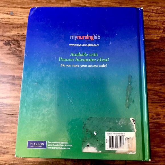💥 FLASH SALE‼️ Medical Surgical Nursing hardcover textbook, 5th edition - Picture 2 of 4